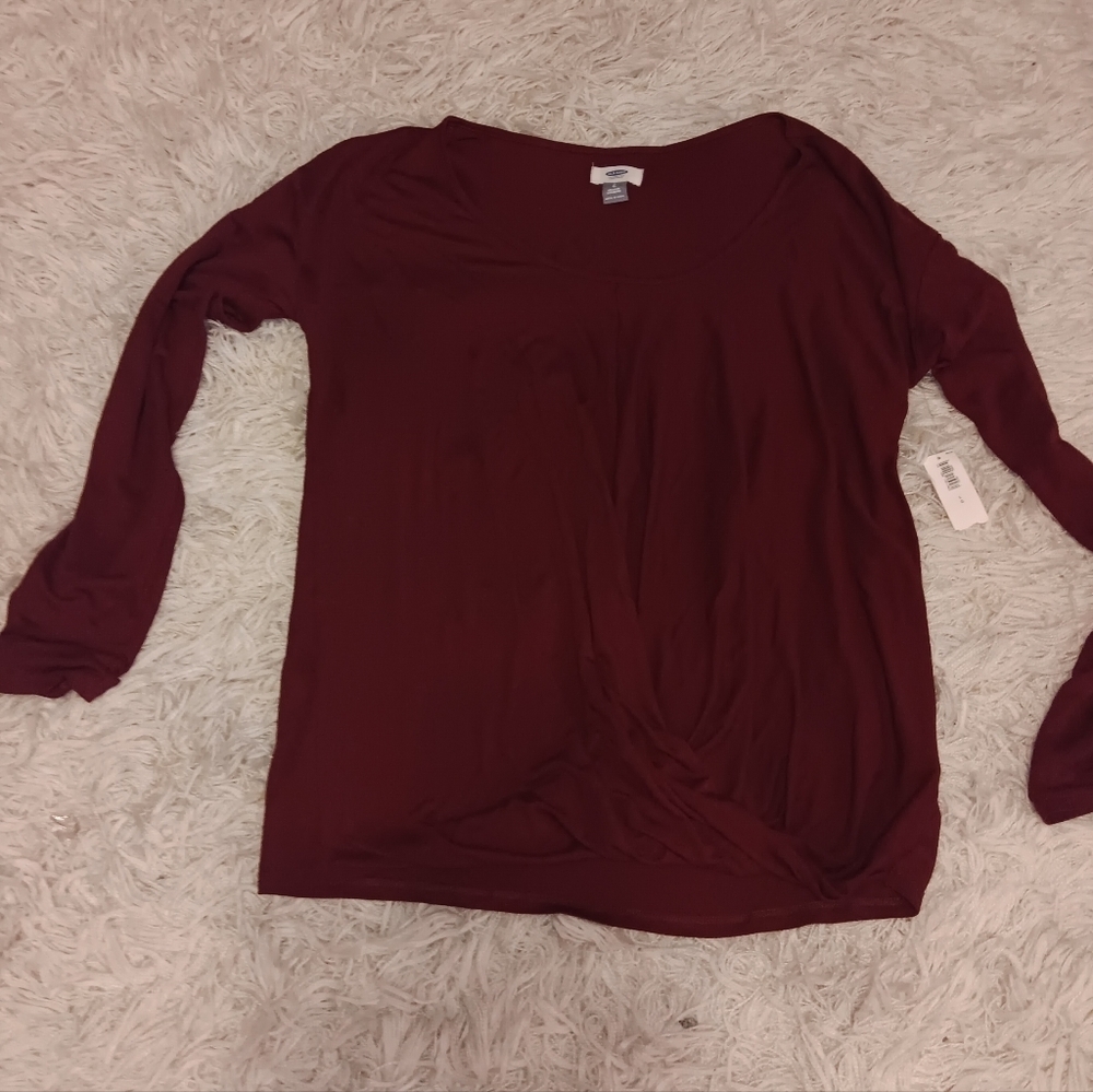 Old Navy Maroon Long Sleeve Shirt Twist Front Size L NWT